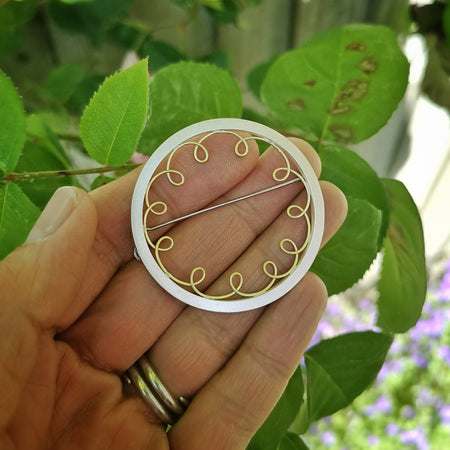 Twirly Brooch - Diana Greenwood Jewellery