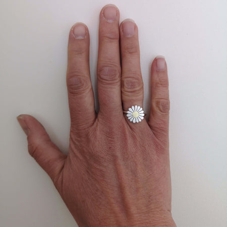 Large Daisy Ring | Diana Greenwood Jewellery