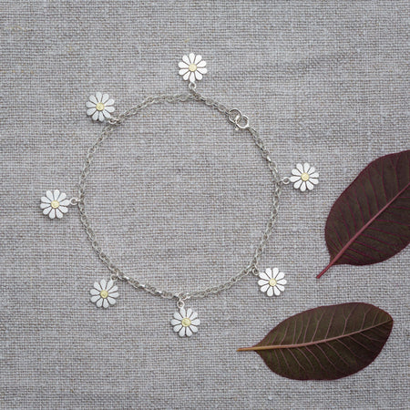 Teeny Daisy Charm Bracelet | Diana Greenwood Jewellery