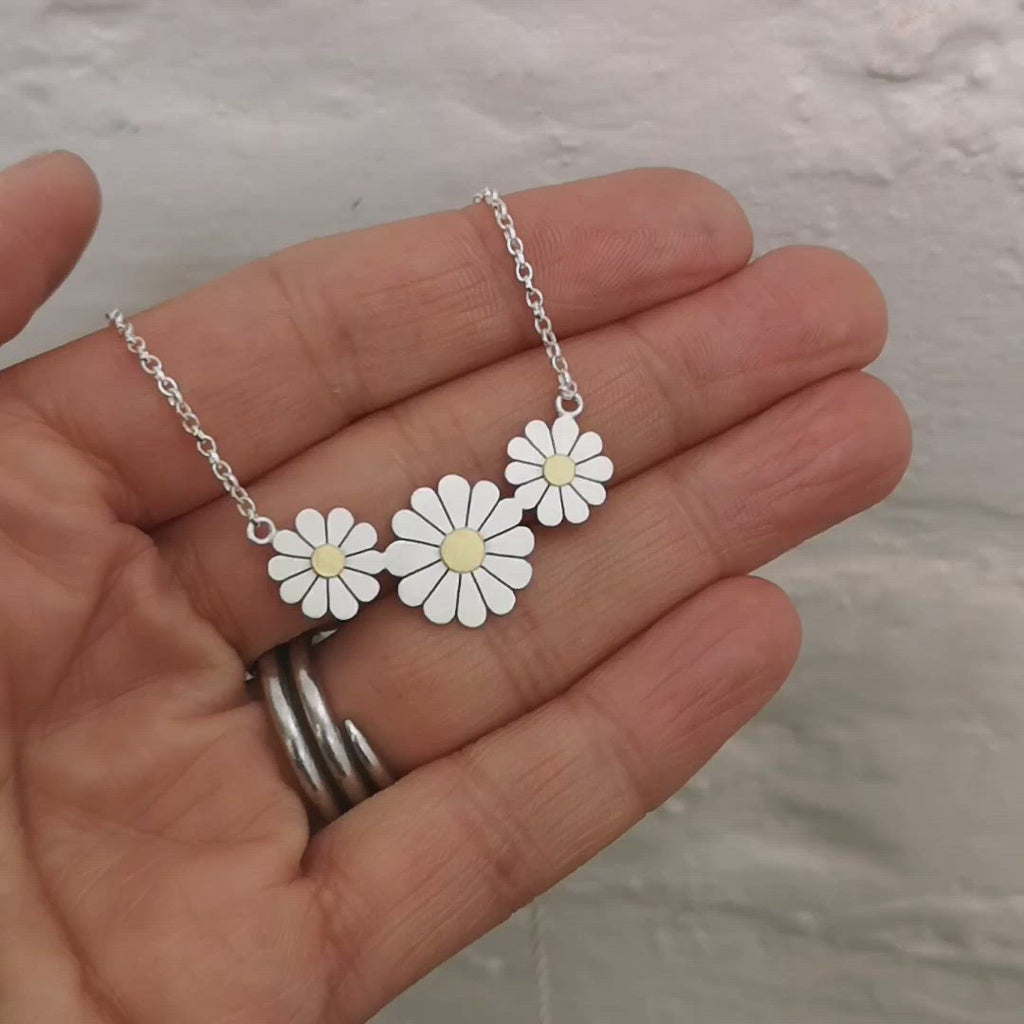 daisy trio necklace by diana greenwood