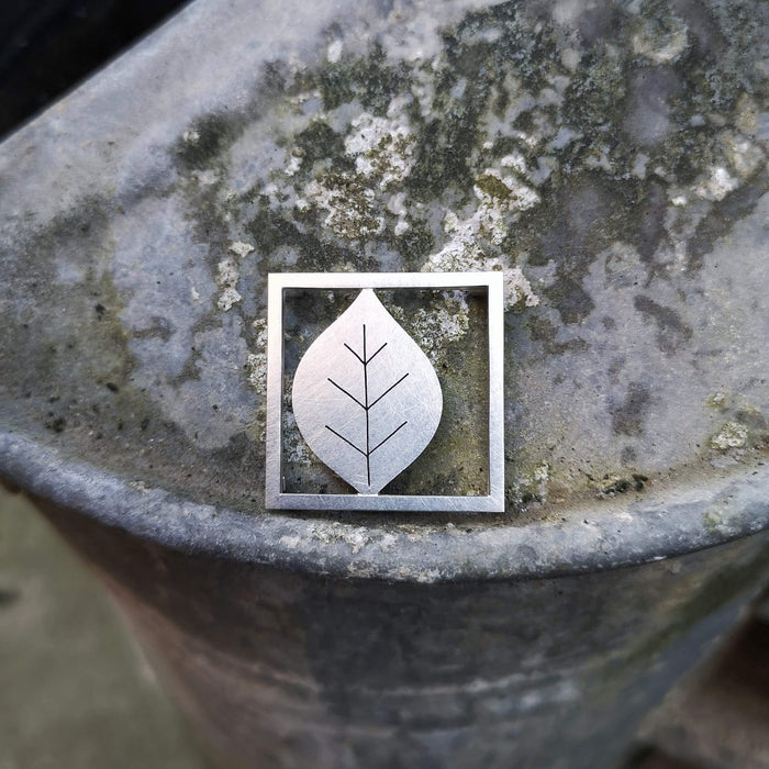 Little beech leaf brooch | Diana Greenwood Jewellery