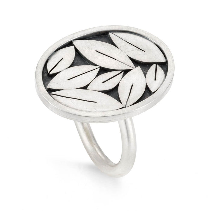Oval Leafy Silver Ring | Diana Greenwood Jewellery